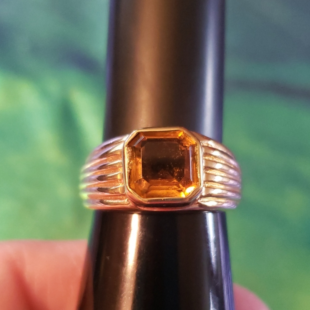 Ring